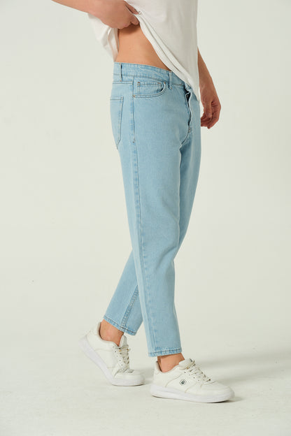 Boyfriend Jean -  Soft Blue